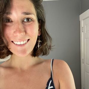 Meet your Posher, Lyda